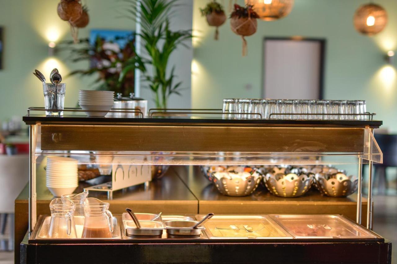 Hotel Restaurant Anno Nu Oostkapelle Ngoại thất bức ảnh